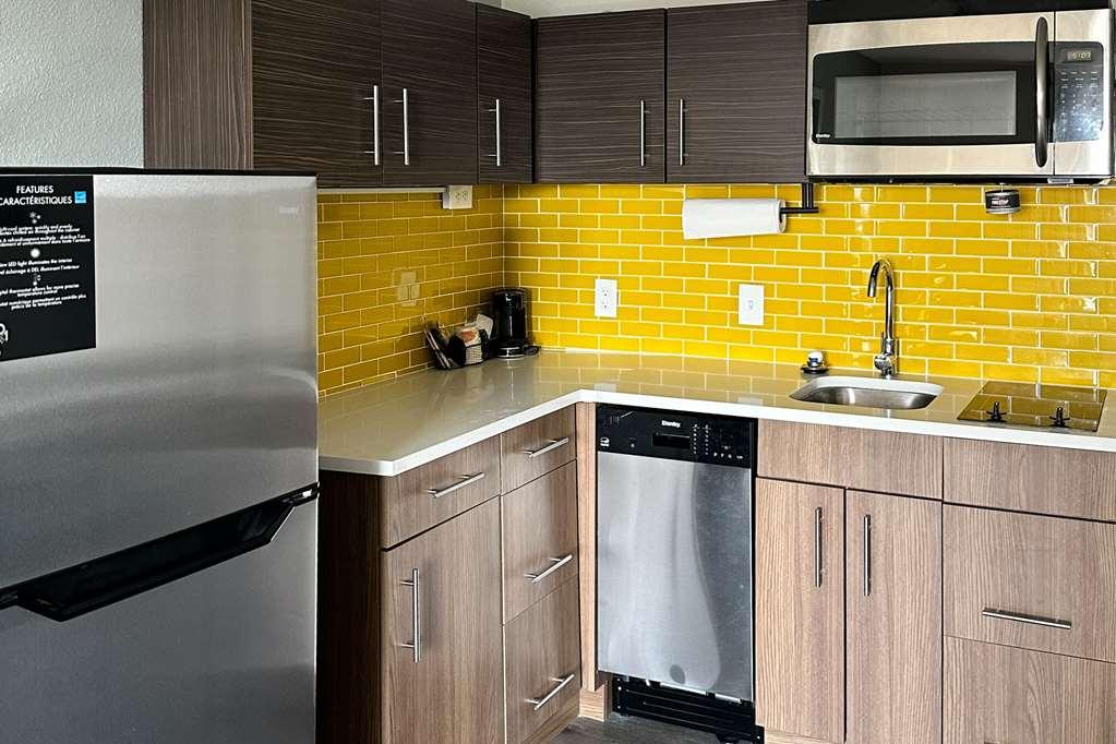 Mainstay Suites Conover-Hickory الغرفة الصورة