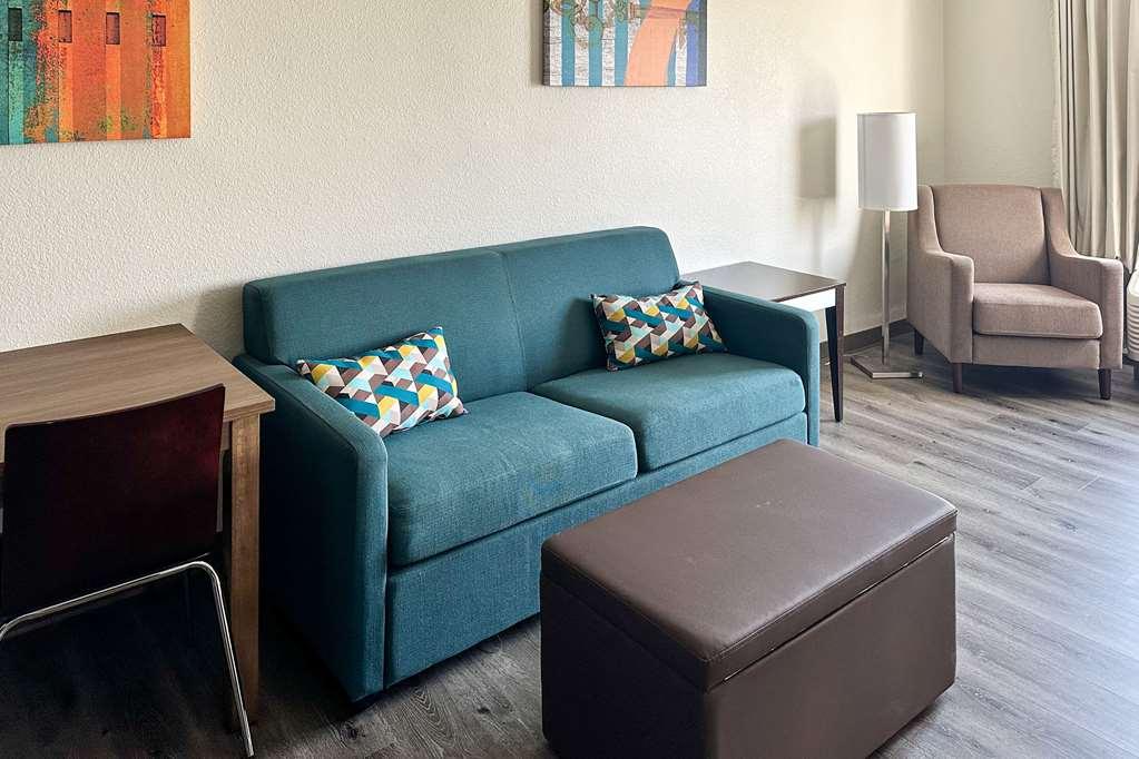 Mainstay Suites Conover-Hickory الغرفة الصورة